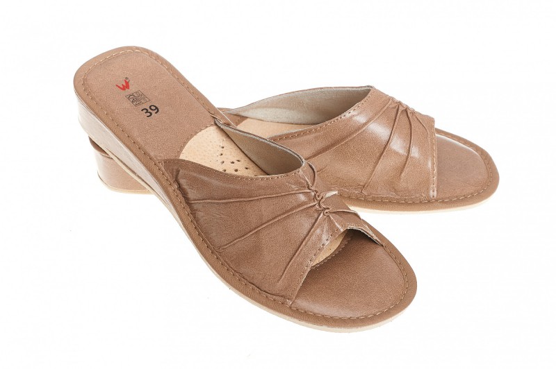 Pantofle damskie model 026 - 1