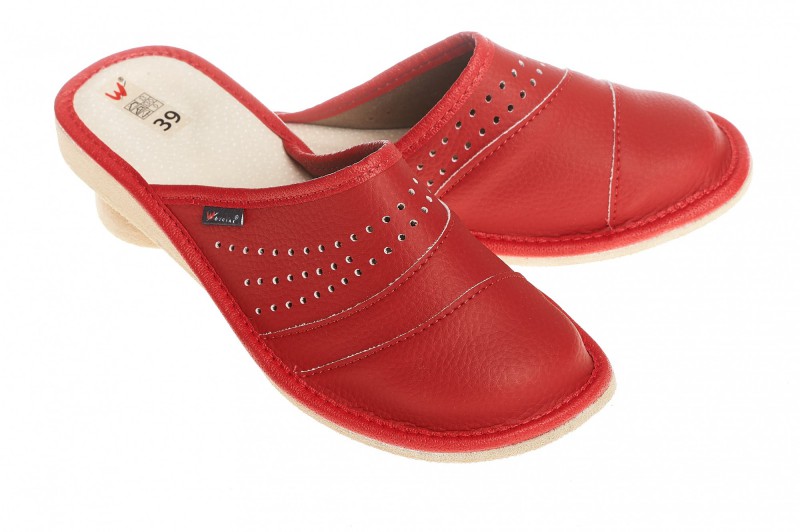 Pantofle damskie model 146 - 1